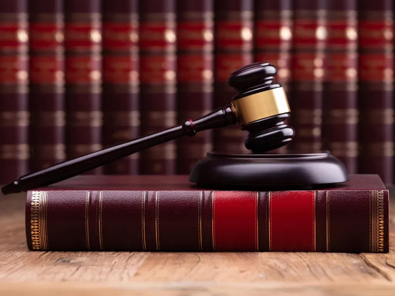 القضايا المالية